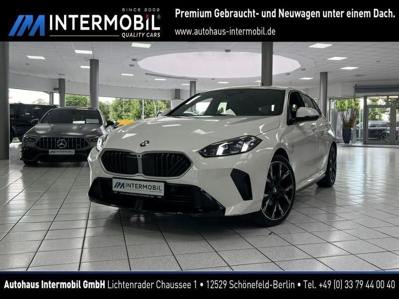 Alpinweiss iii Gebraucht 2024 BMW 120 M Sport Kleinwagen | 34.990 € (Superpreis) - Bild 1/4