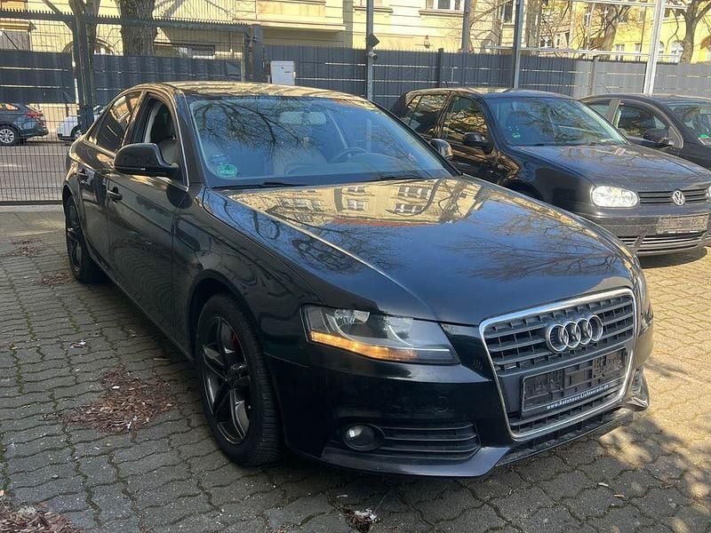 Gebraucht Audi A4 Ambiente 120 PS (88 kW) 2009 Schwarz Limousine