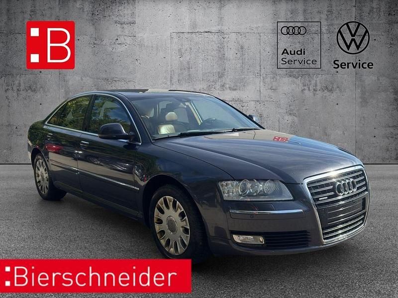 Grau Gebraucht 2008 Audi A8 Comfort Limousine | 7.500 € (Guter Preis) - Bild 1/4