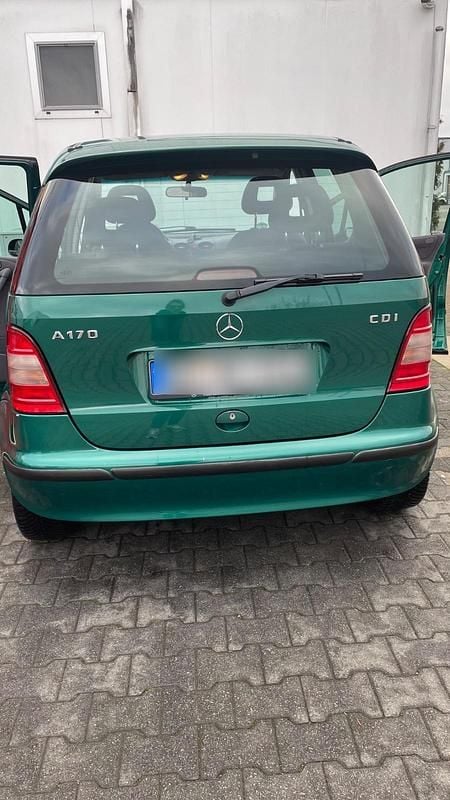 Gebraucht Mercedes A170 Elegance 95 PS (69 kW) 2000 Grün Limousine