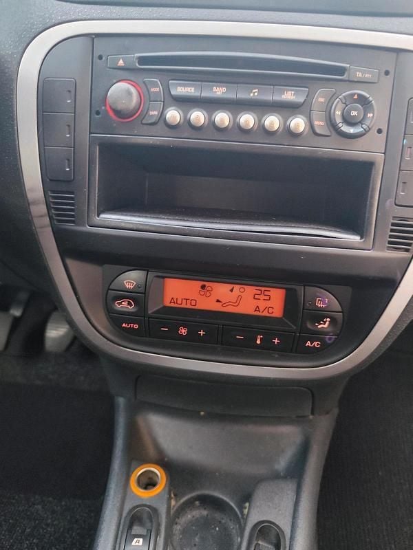 Gebraucht Citroën C2 VTR Sport 60 PS (44 kW) 2005 Schwarz Kleinwagen