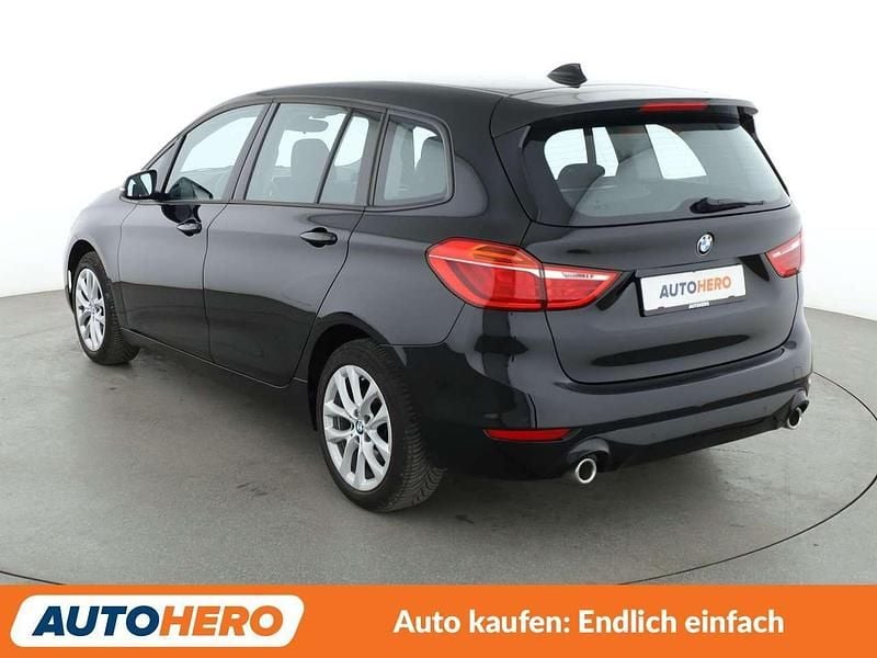 Gebraucht BMW 218 Gran Tourer 150 PS (110 kW) 2019 Schwarz ii/bonnet fluid black Van / Kleinbus
