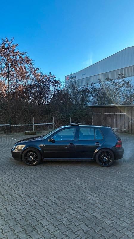 Gebraucht VW Golf IV Conceptline 170 PS (125 kW) 2001 Schwarz Limousine