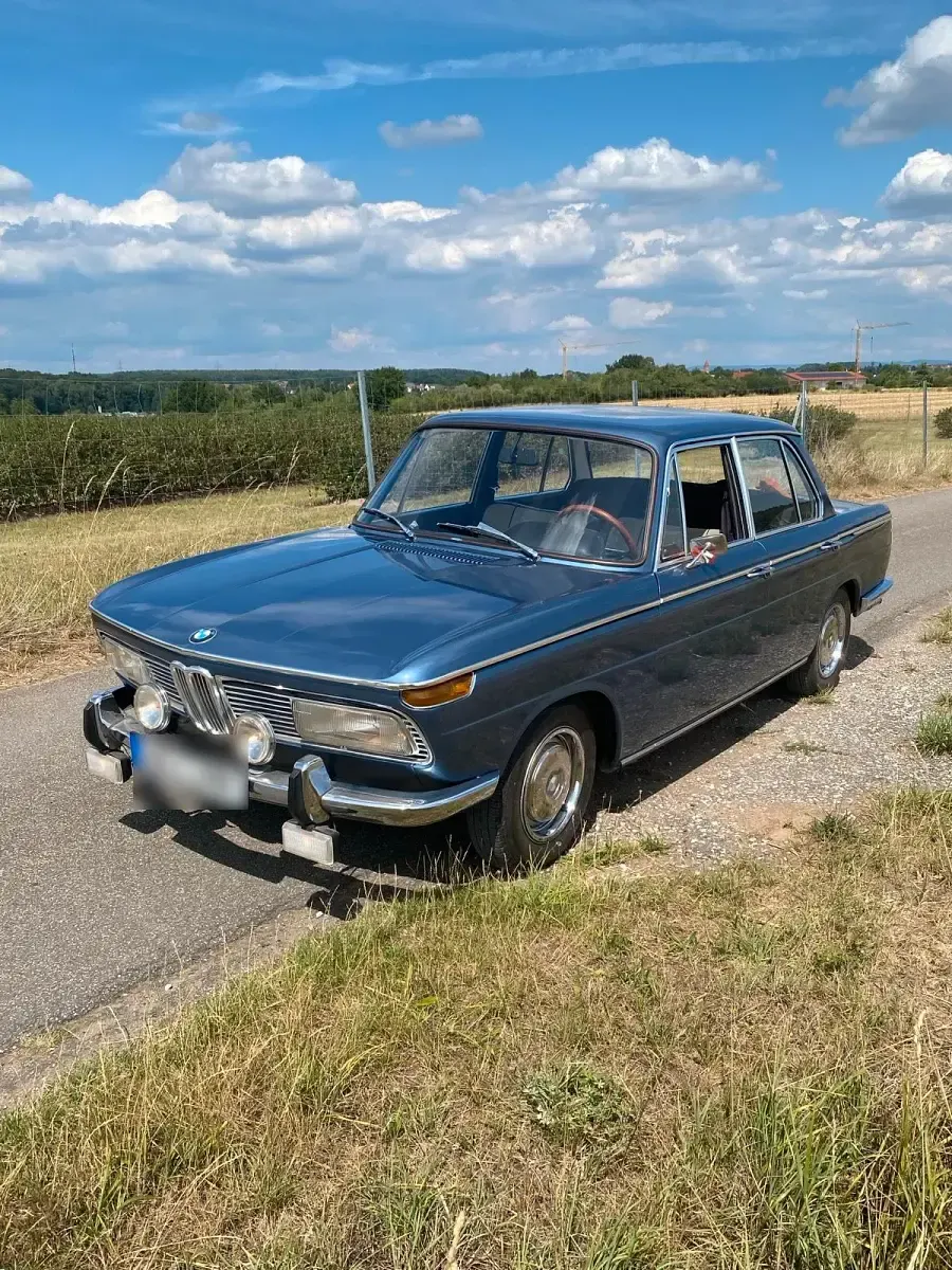 Gebraucht BMW 2000 100 PS (73 kW) 1970 Blau Limousine