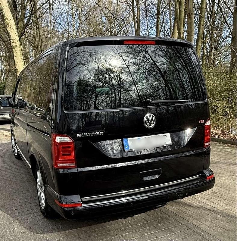 Używany VW T6 Highline 204 KM (150 kW) 2017 Czarny Van