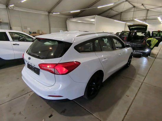 Gebraucht Ford Focus Cool & Connect 120 PS (88 kW) 2020 Weiß Limousine