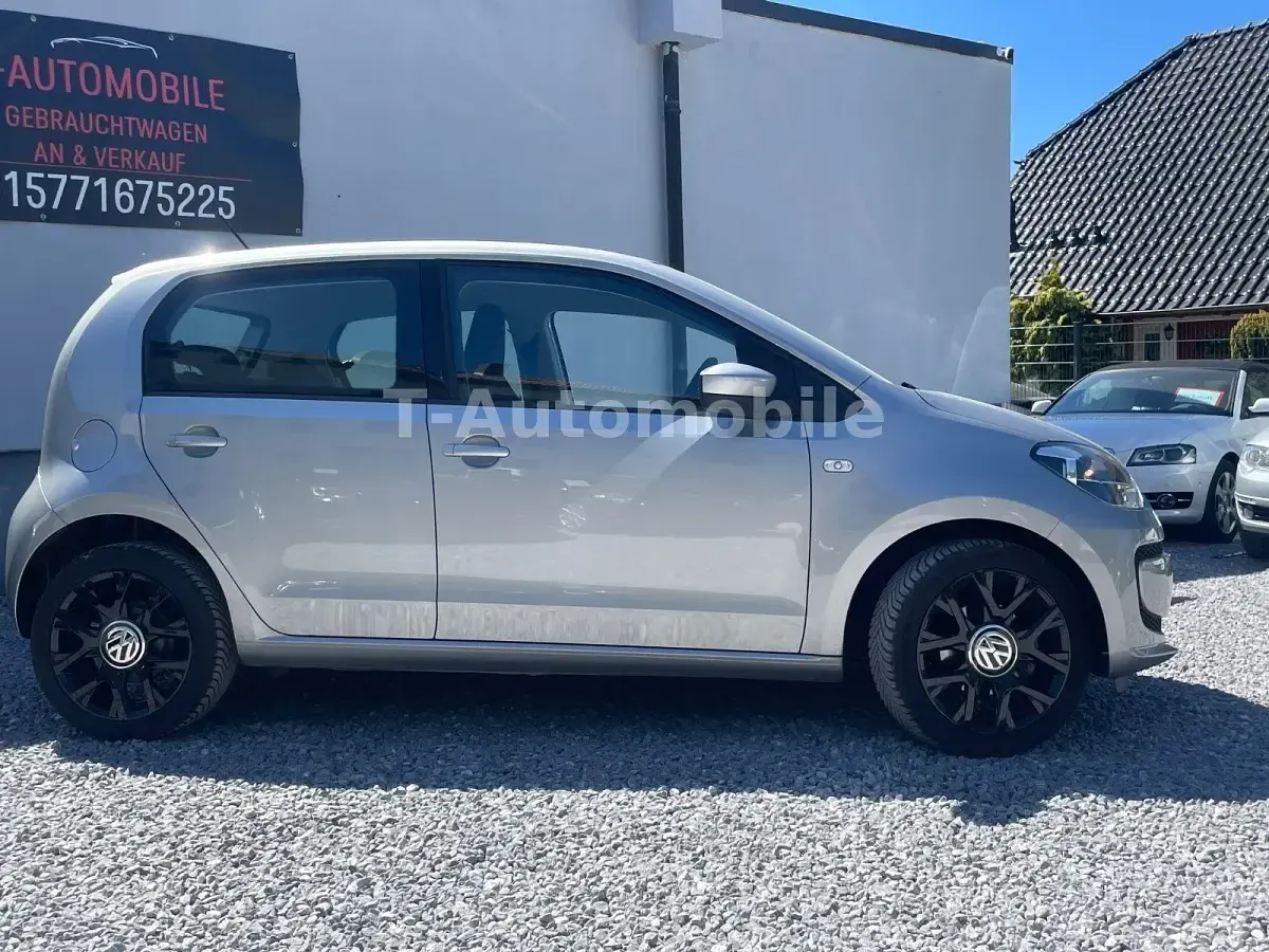 Second-hand VW up! 60 CP (44 kW) 2014 Argintiu Hatchback
