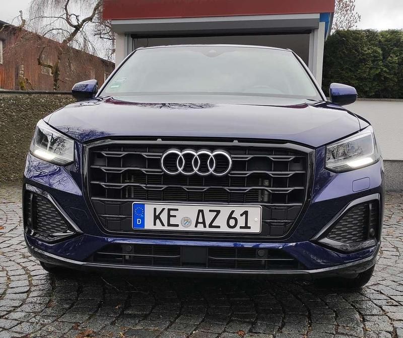 Gebraucht Audi Q2 Design 110 PS (80 kW) 2022 Blau SUV