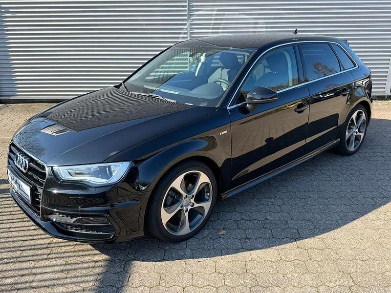 Gebraucht Audi A3 Sport 150 PS (110 kW) 2016 Schwarz Limousine