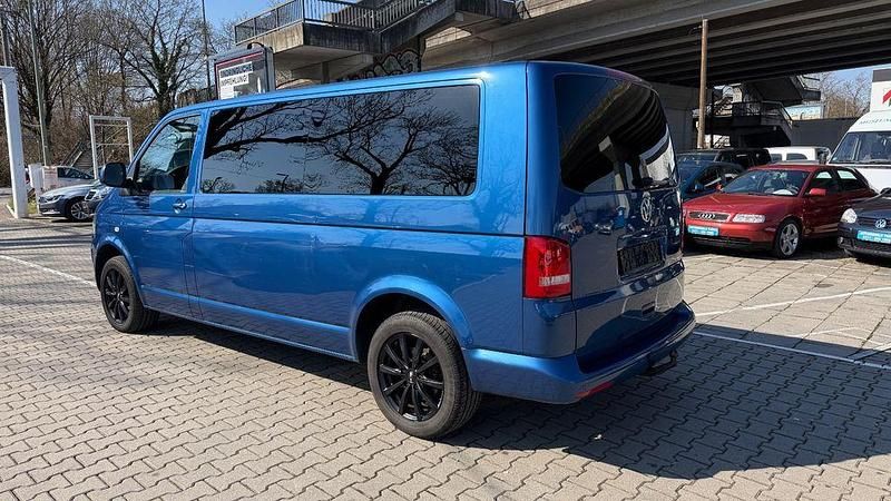 Second-hand VW T5 179 CP (131 kW) 2015 Albastru Van