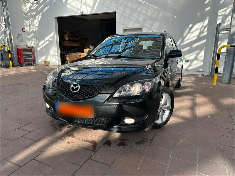 Usata Mazda 3 105 CV (77 kW) 2003 Nero Station wagon