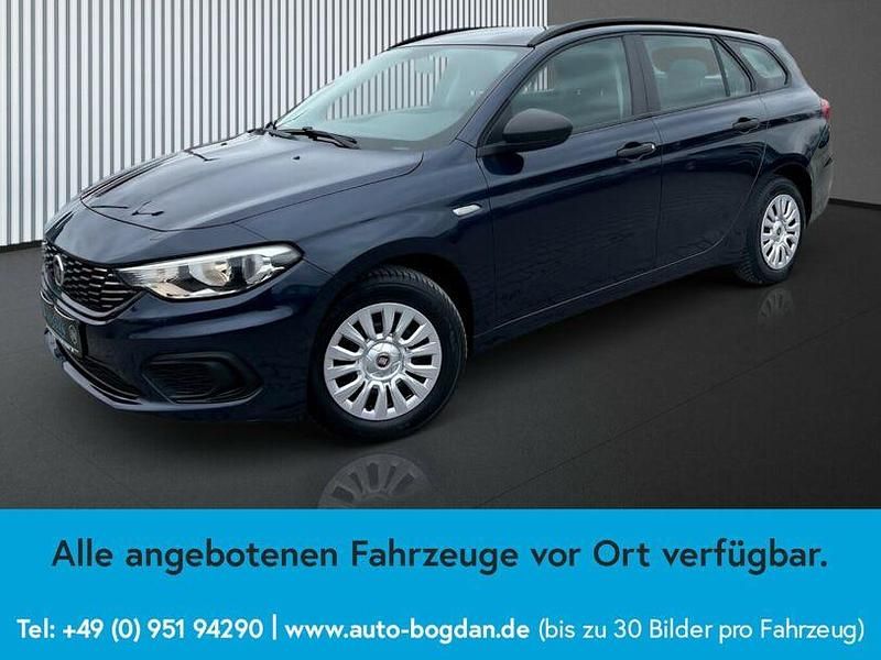 Gebraucht Fiat Tipo Pop 95 PS (69 kW) 2017 Blau Kombi