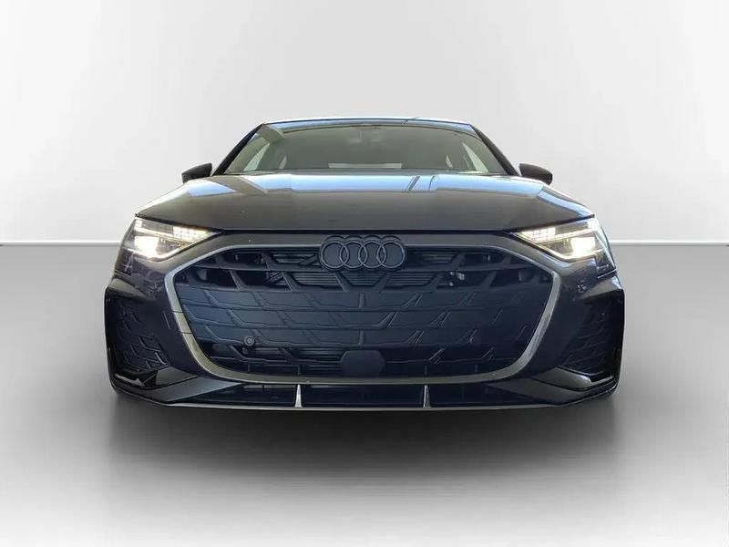 Gebraucht Audi A3 S-Line 110 PS (80 kW) 2025 Grau Limousine