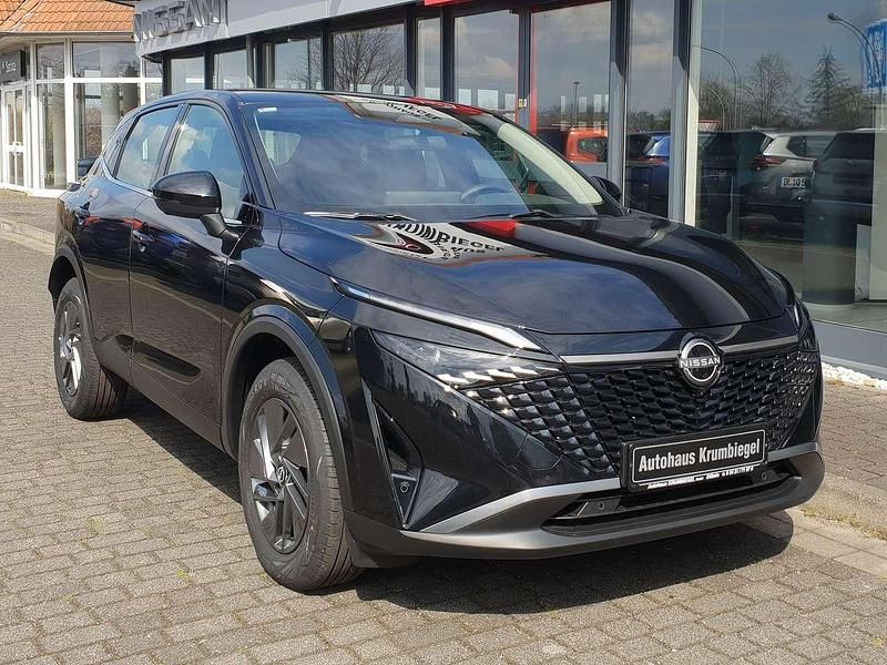 Neu Nissan Qashqai Acenta 140 PS (102 kW) 2025 Pearl black SUV