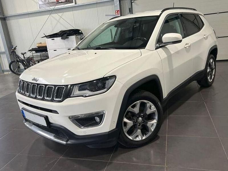 Weiß Gebraucht 2019 Jeep Compass SUV | 14.995 € (Fairer Preis) - Bild 1/4