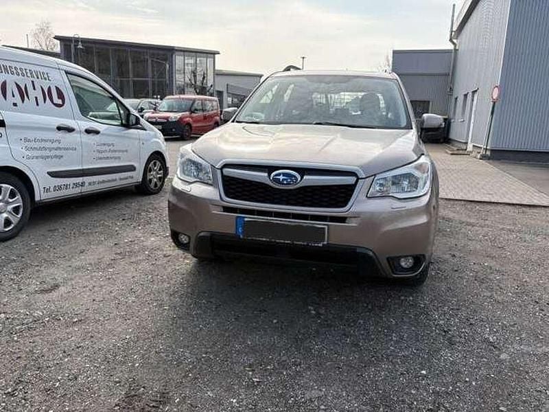 Gebraucht Subaru Forester Exclusive+ 147 PS (108 kW) 2014 Beige SUV