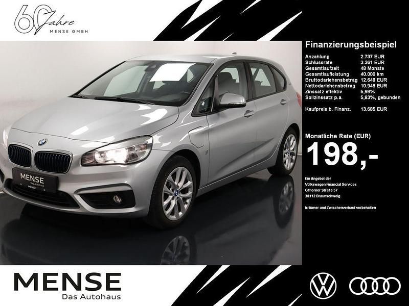 Glaciersilber metallic Gebraucht 2017 BMW 225 Active Tourer iPerformance Van / Kleinbus | 13.685 € (Guter Preis) - Bild 1/4