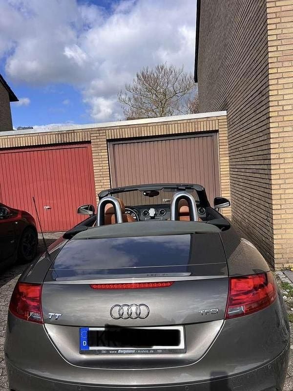 Gebraucht Audi TT Roadster 160 PS (117 kW) 2011 Cabrio