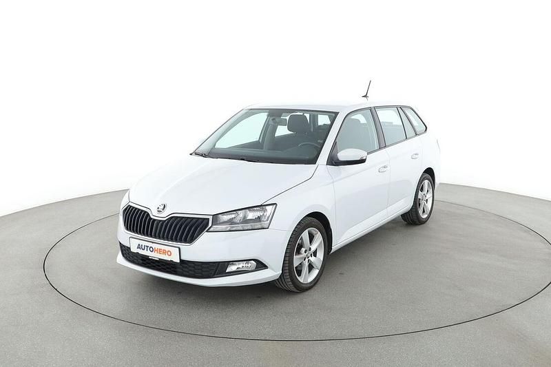 Weiß Gebraucht 2021 Skoda Fabia Active Kleinwagen | 11.540 € (Fairer Preis) - Bild 1/3