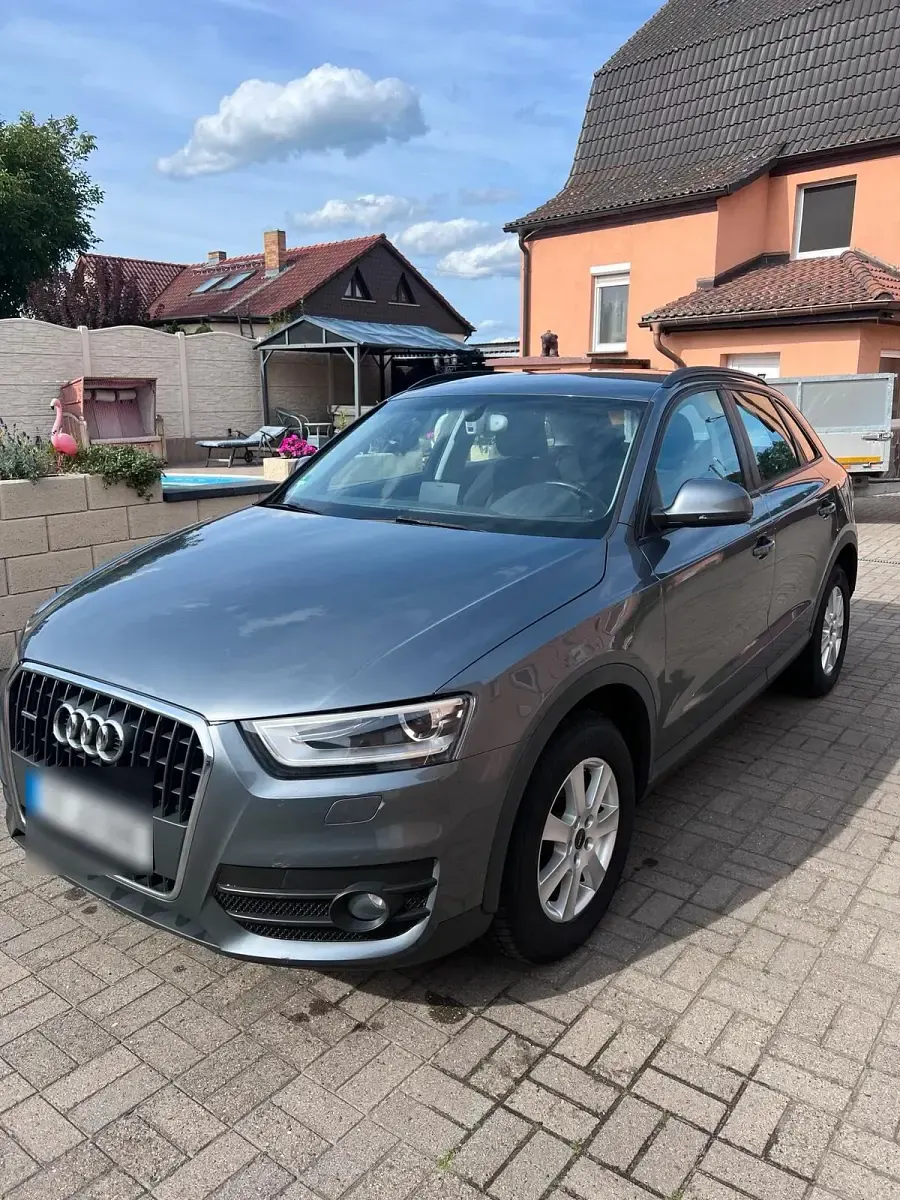 Gebraucht Audi Q3 140 PS (102 kW) 2013 Grau SUV