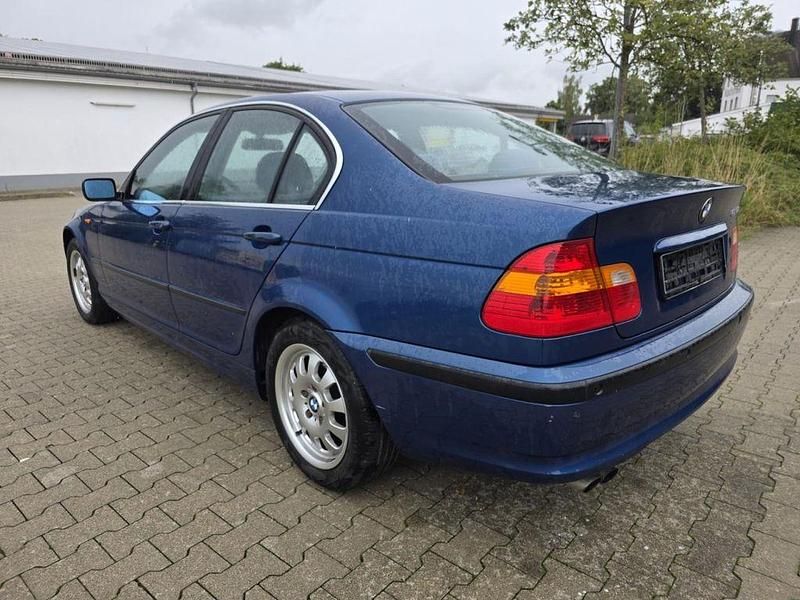 Occasion BMW 320 170 ch (125 kW) 2001 Bleue Berline