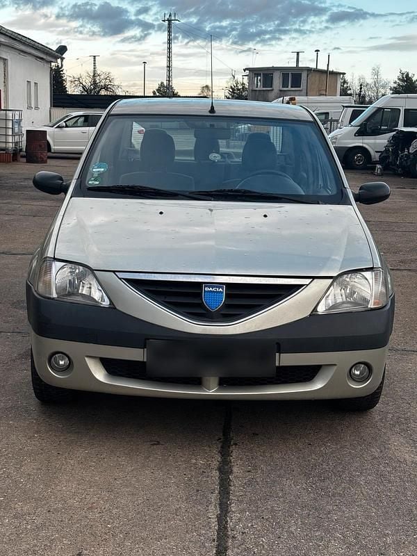 Gebraucht Dacia Logan 75 PS (55 kW) 2006 Silber Limousine