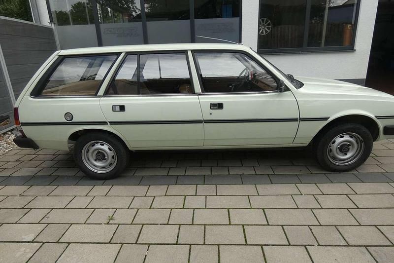 Gebraucht Peugeot 305 60 PS (44 kW) 1982 Beige Kombi