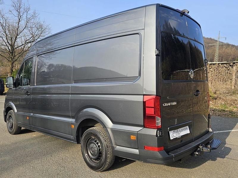 Gebraucht VW Crafter 140 PS (102 kW) 2020 Grau Van