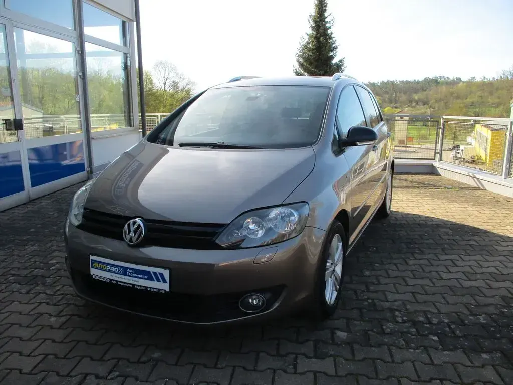 Gebraucht VW Golf Plus Cross Match 122 PS (89 kW) 2012 Braun Van / Kleinbus