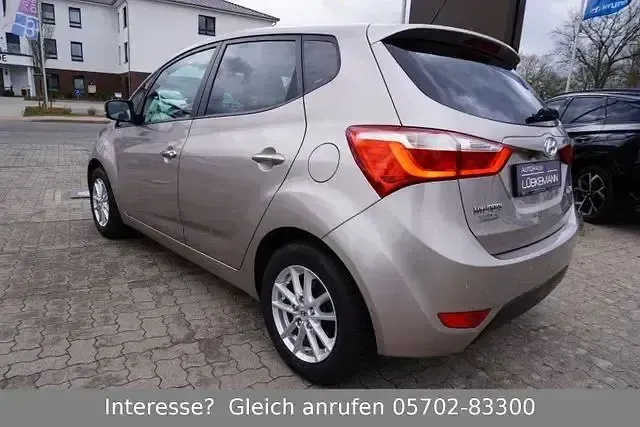 Gebraucht Hyundai ix20 Space Plus 125 PS (91 kW) 2018 Andere Kleinwagen