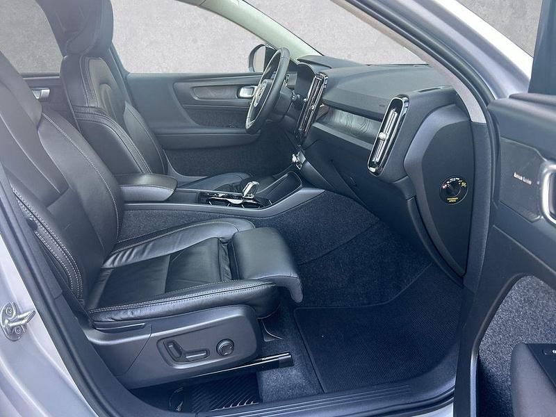 Gebraucht Volvo XC40 Plus 261 PS (191 kW) 2022 Silber SUV