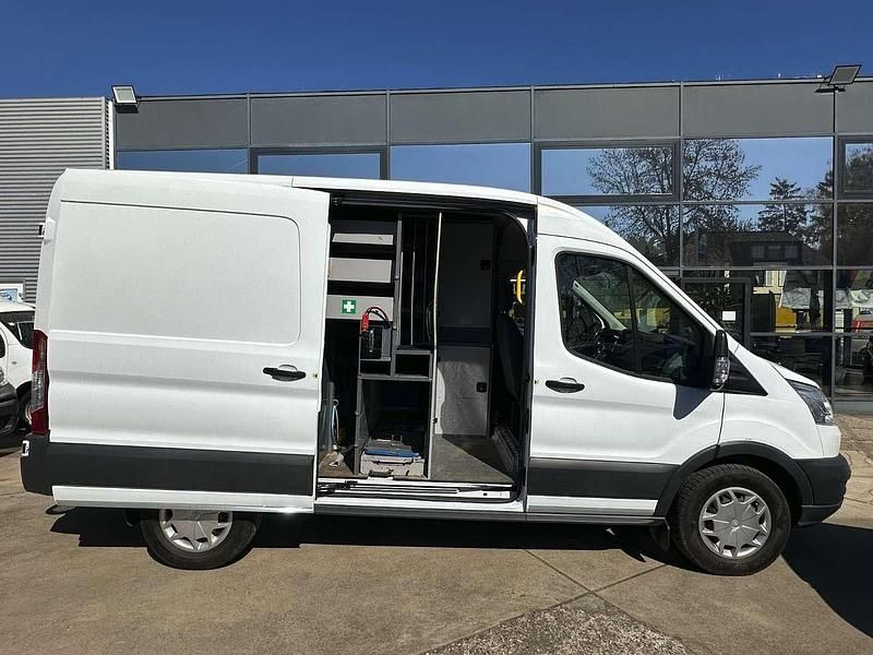 Second-hand Ford Transit 131 CP (96 kW) 2019 Alb Berlinǎ