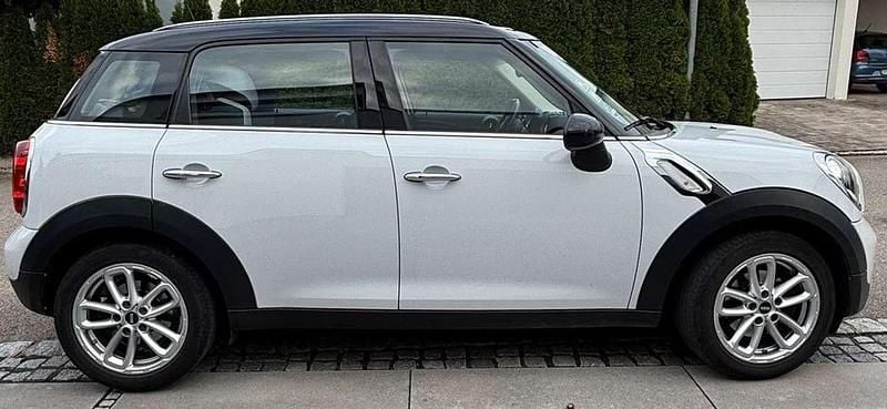 Weiß Gebraucht 2014 Mini Cooper Countryman SUV | 8.950 € (Fairer Preis) - Bild 1/4