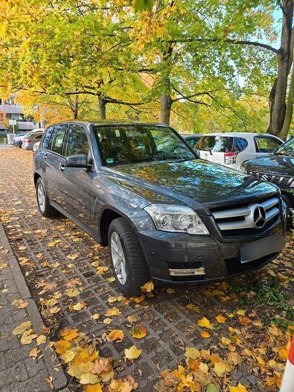 Grau Gebraucht 2012 Mercedes GLK220 SUV | 13.500 € (Superpreis) - Bild 1/4