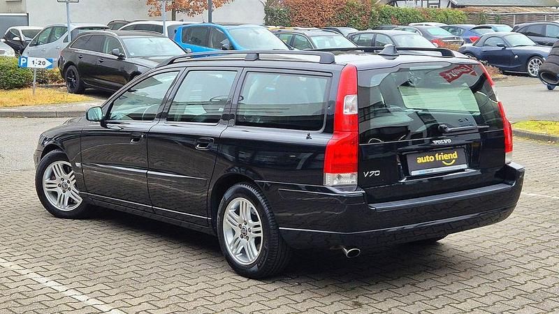 Gebraucht Volvo V70 Momentum 260 PS (191 kW) 2004 Schwarz Kombi