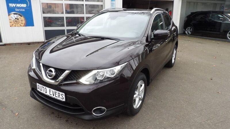 Night shade (m) Gebraucht 2015 Nissan Qashqai 360º SUV | 14.950 € (Fairer Preis) - Bild 1/4