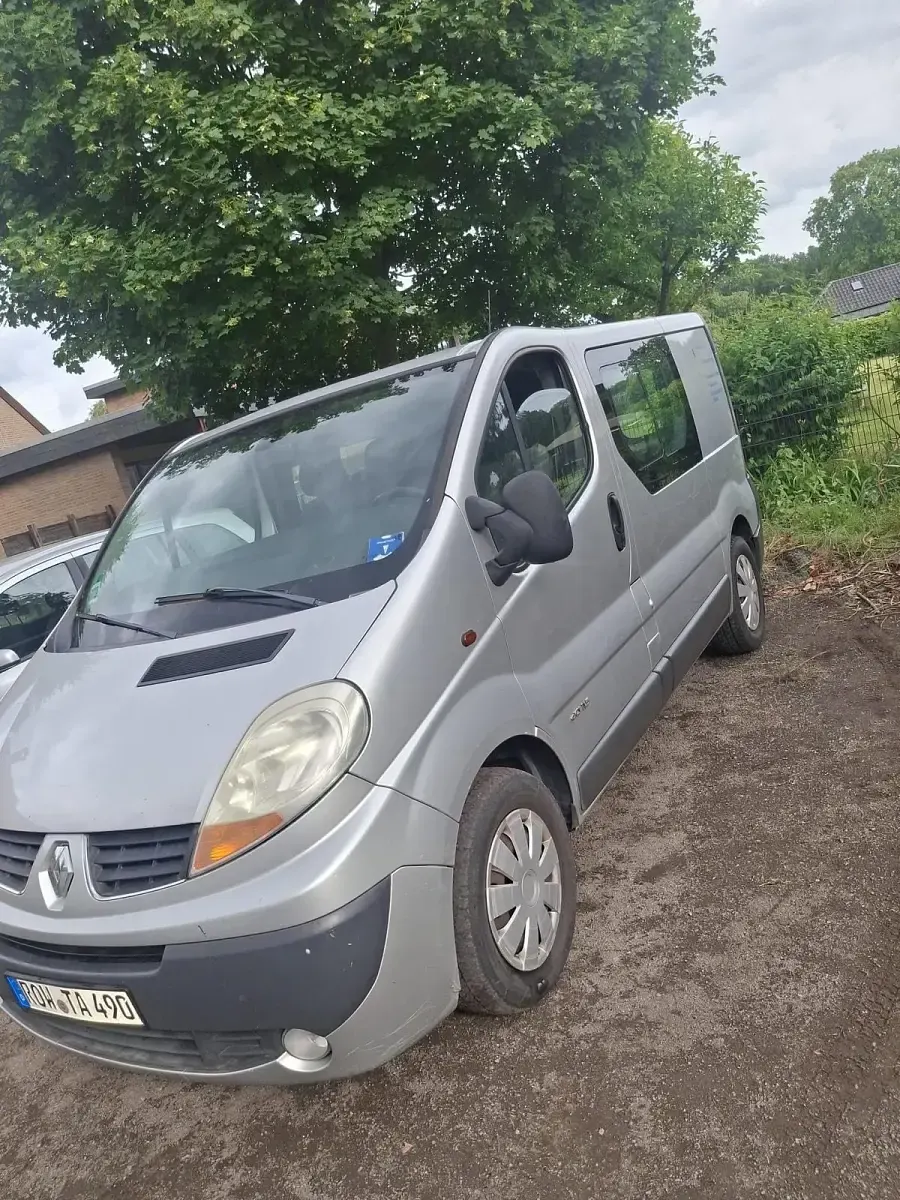 Gebraucht Renault Trafic 2007 Van / Kleinbus