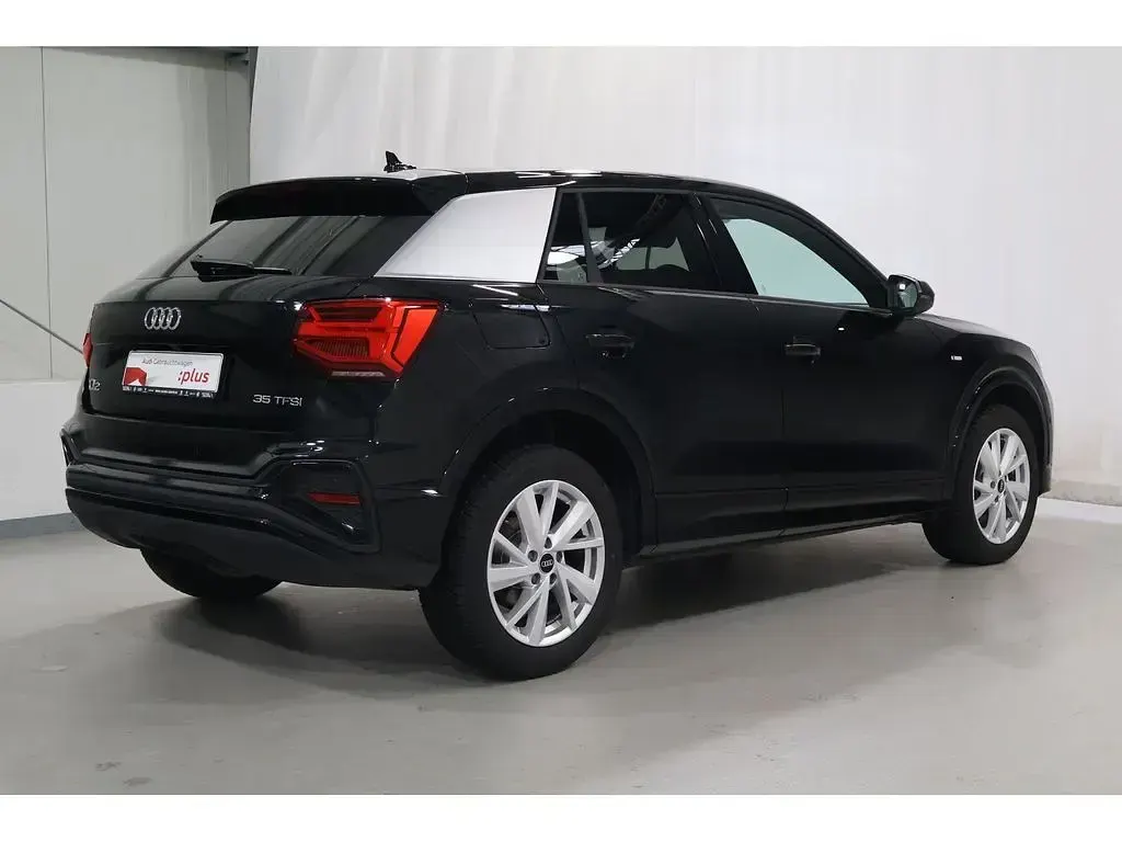 Gebraucht Audi Q2 S-Line 150 PS (110 kW) 2025 Schwarz SUV