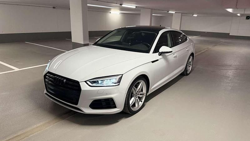 Gebraucht 2018 Audi A5 Sportback S-Line Kleinwagen | 29.599 € (Teuer) - Bild 1/4