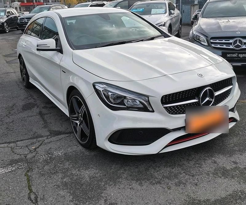 Gebraucht Mercedes CLA250 218 PS (160 kW) 2017 Weiß Limousine