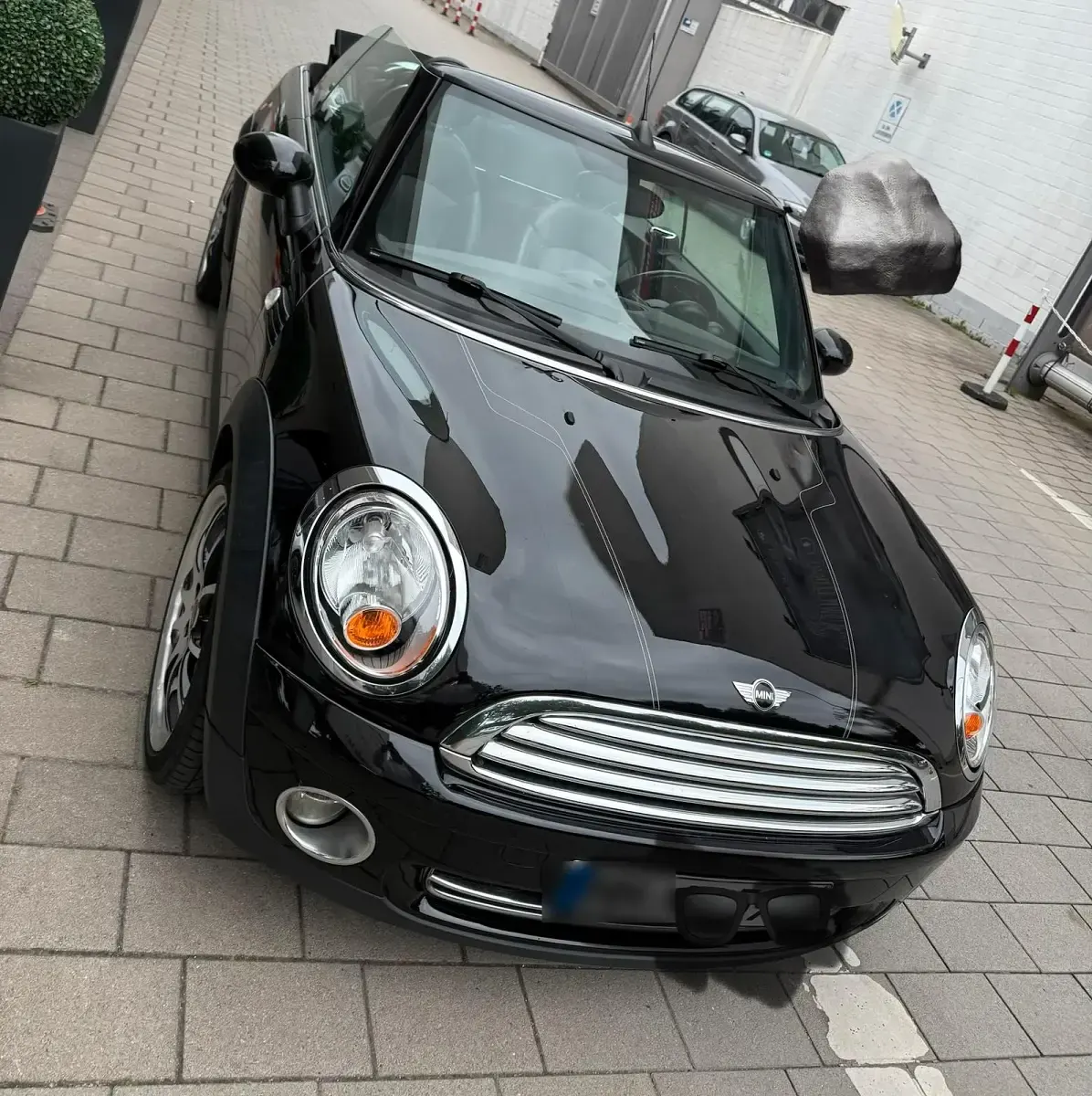 Gebraucht Mini One Cabriolet 72 PS (52 kW) 2010 Schwarz Cabrio
