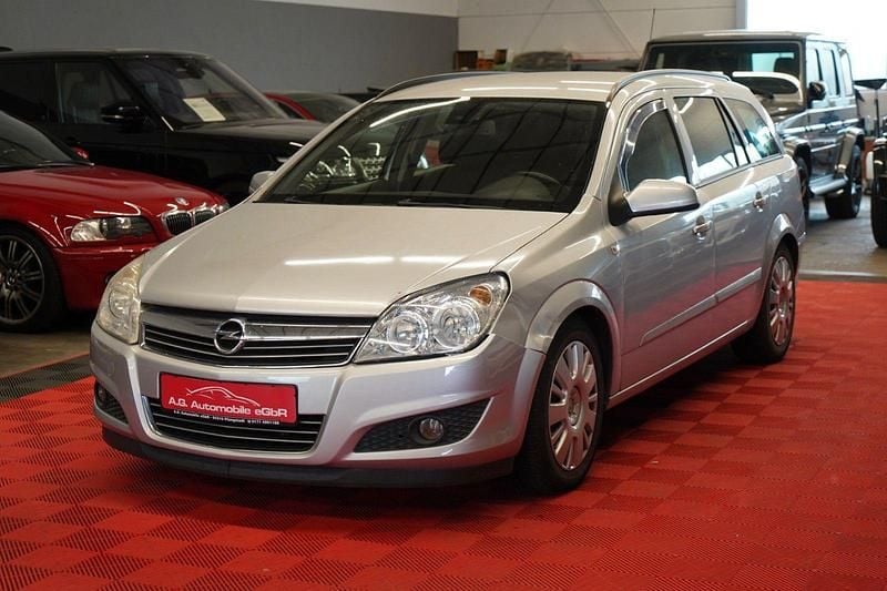 Silber Gebraucht 2009 Opel Astra Edition Kombi | 1.450 € (Guter Preis) - Bild 1/4
