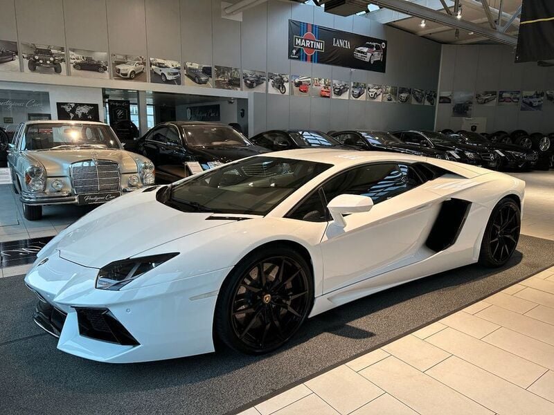 Gebraucht Lamborghini Aventador 700 PS (514 kW) 2011 Weiß Coupé