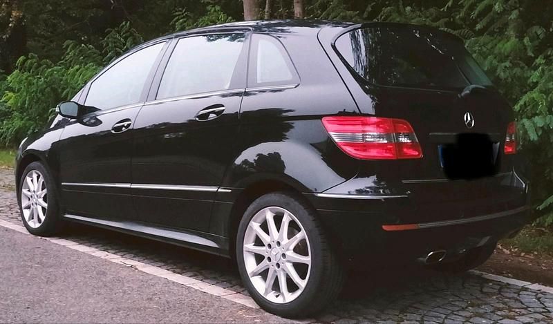 Schwarz Gebraucht 2008 Mercedes B170 Van / Kleinbus | 3.990 € (Guter Preis) - Bild 1/4