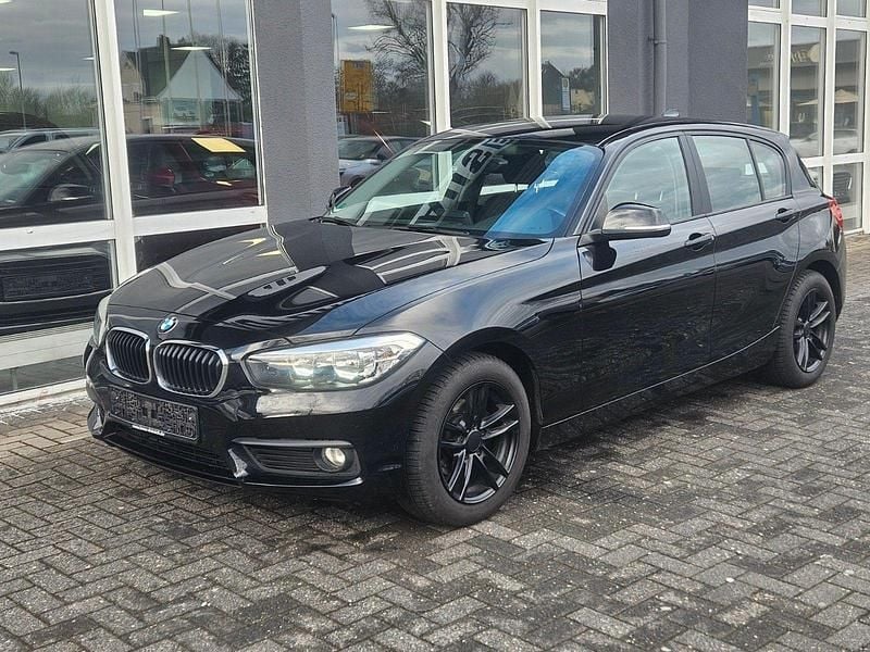 Gebraucht BMW 118 Advantage 136 PS (100 kW) 2018 Schwarz Kleinwagen