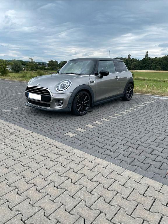 Grau Gebraucht 2020 Mini Cooper Chili Kleinwagen | 19.900 € (Fairer Preis) - Bild 1/4