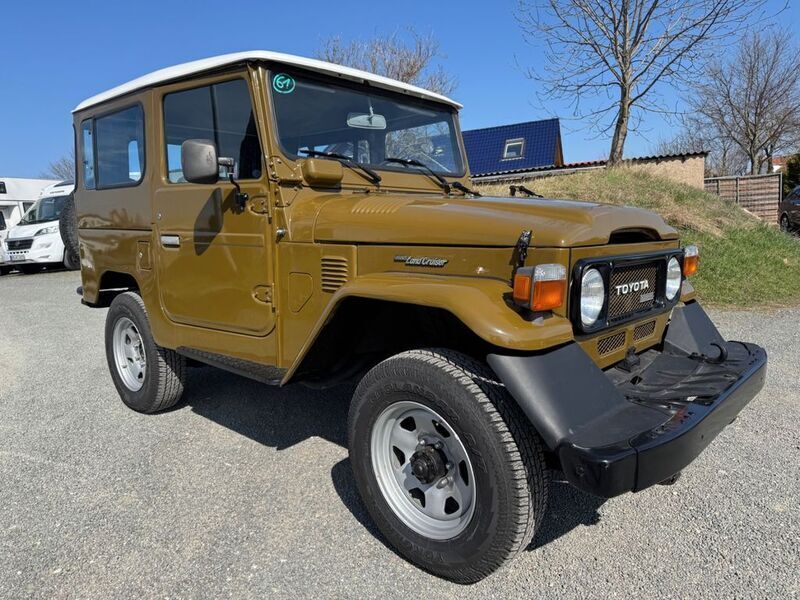 Grün Gebraucht 1981 Toyota Land Cruiser SUV | 28.490 € - Bild 1/4