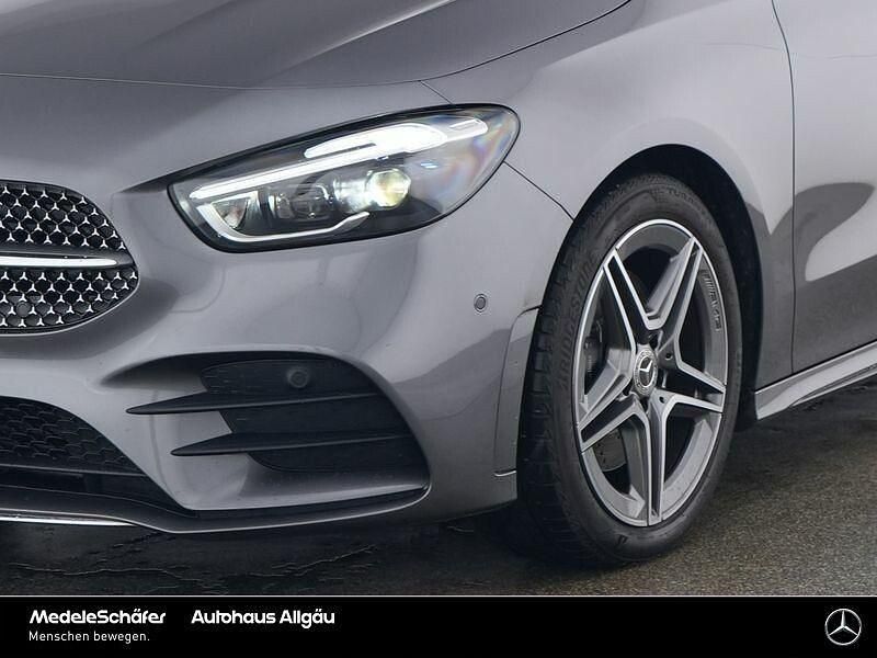 Gebraucht Mercedes B220 Premium 190 PS (139 kW) 2025 Lack mountaingrau Van / Kleinbus