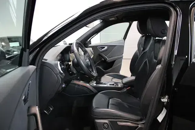 Gebraucht Audi SQ2 Sport 301 PS (221 kW) 2021 Schwarz SUV