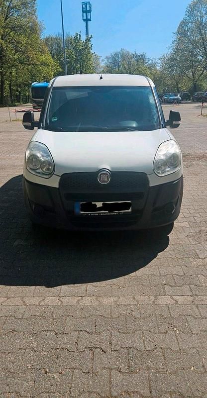 Gebraucht Fiat Doblò 90 PS (66 kW) 2013 Weiß Van / Kleinbus